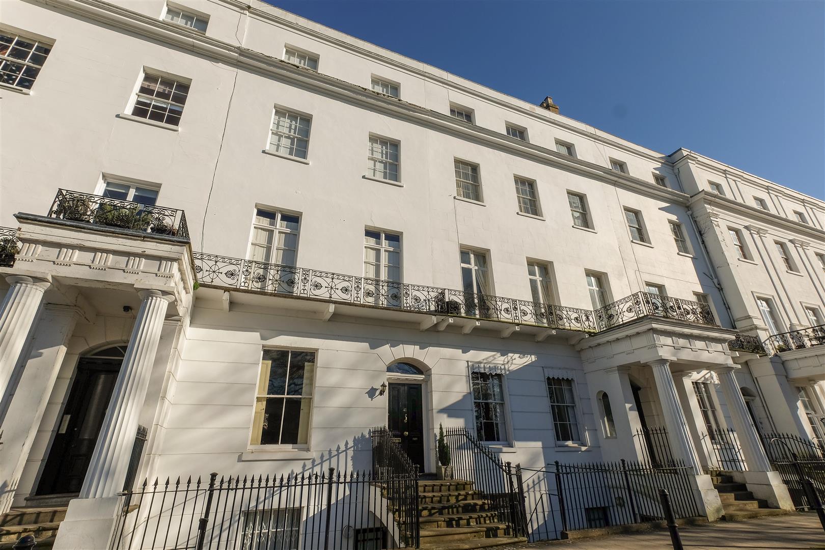 Clarendon Square, Leamington Spa, CV32 , 1 bed, Type unknown, CV32 5QZ